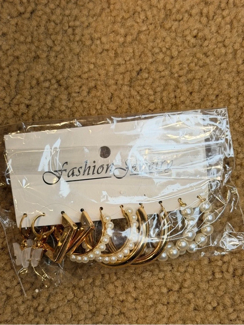 Fashion Jewelry gold tone